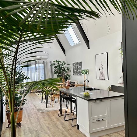 Seaduction Luxury Apartment Napier Exteriör bild